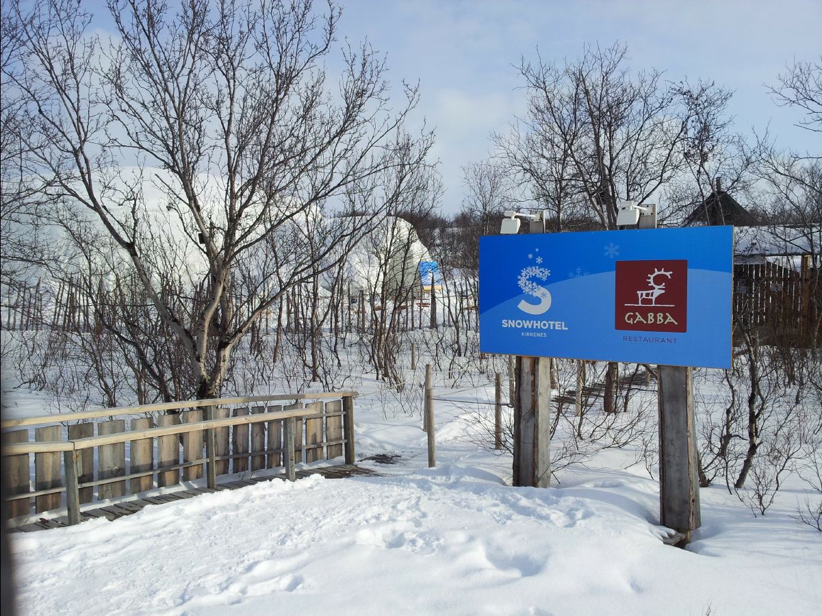Snow Hotel02